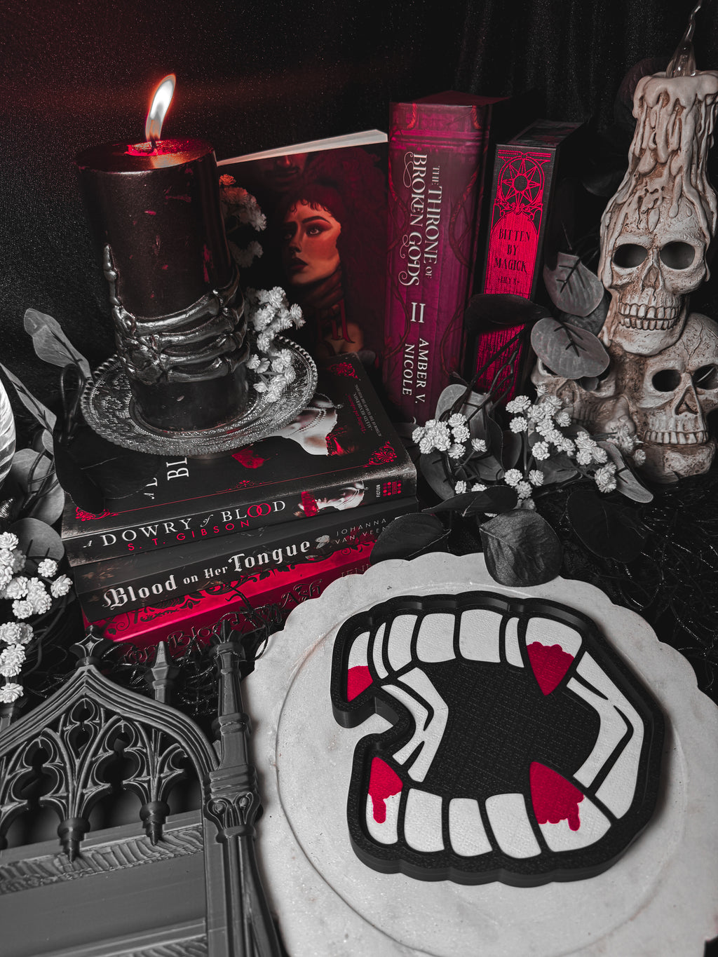 Fangbanger Tray